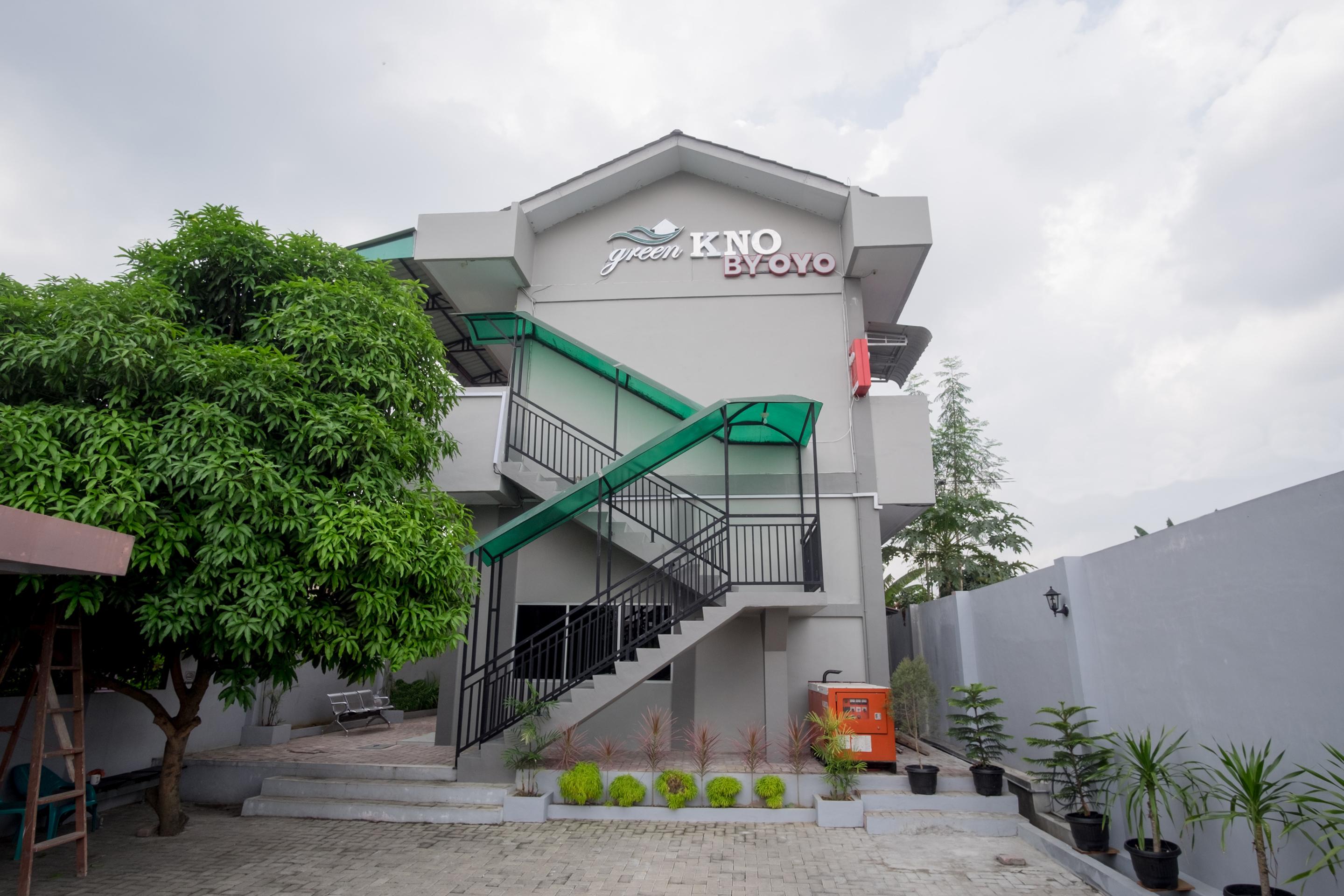 Oyo 470 Green Kno Medan Exterior foto